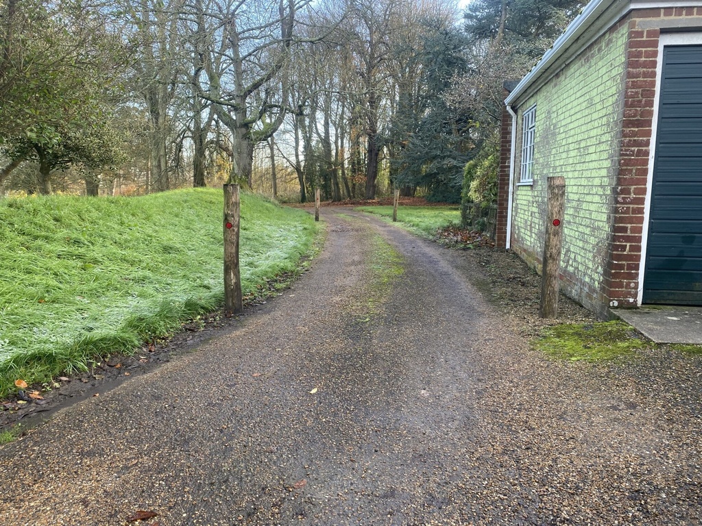 Pieux de châtaignier 1,6m x 7,5-10cm