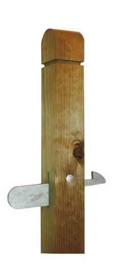 1.8m 100x100 Gate Catch With Wooden Stump & Wear Plates (Galv Metalwork) (P)